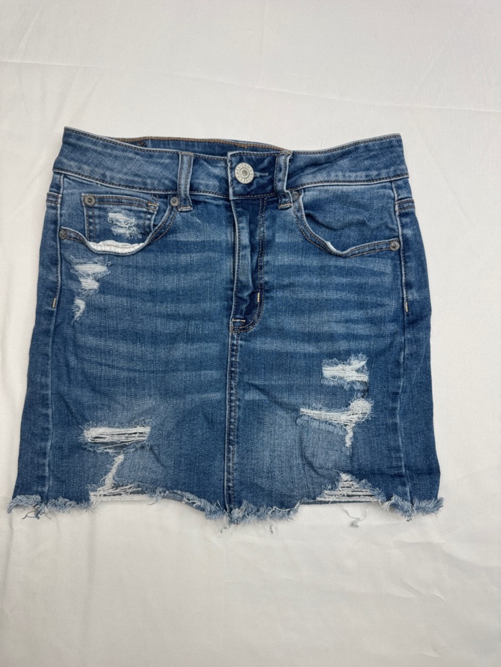 American Eagle Outfitters Blue Distressed Denim Mini Skirt size 2 Y2K preppy